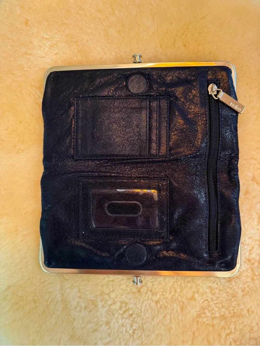 HOBO The Original Buffed Hide Black Lauren Wallet